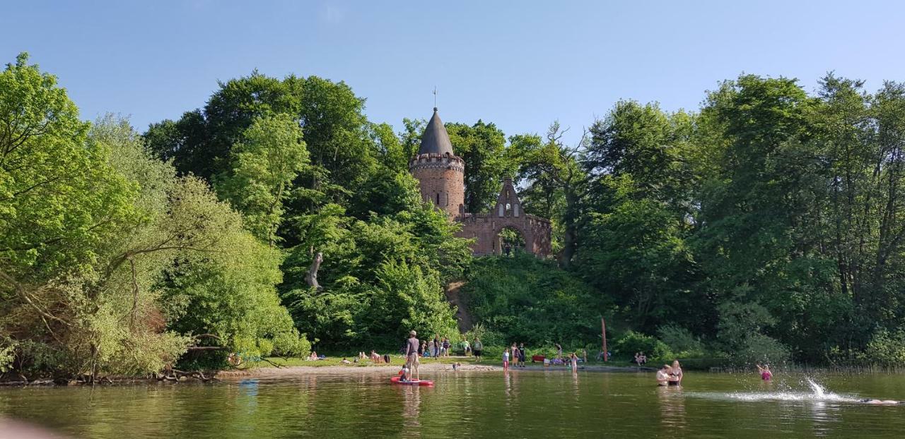 Ferienwohnung Am Schweriner See Raben Steinfeld Exterior foto